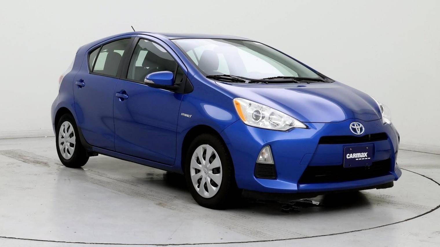 TOYOTA PRIUS C 2014 JTDKDTB39E1558744 image